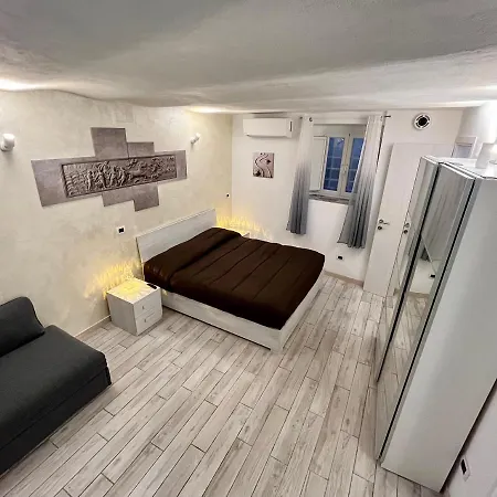 Colosseum Suite-2